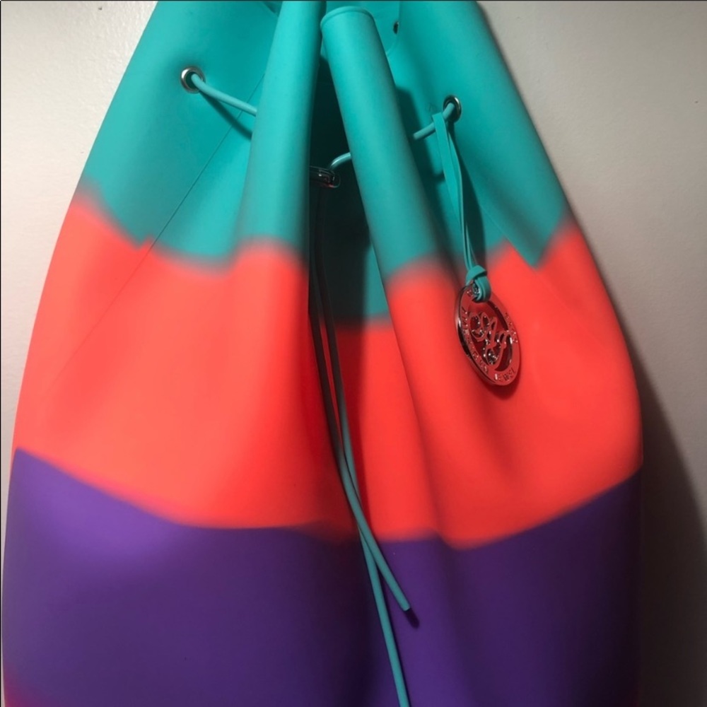 American jewel back pack.